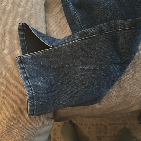 Express slim fit jean with split hem ankle - Picture 2 of 5